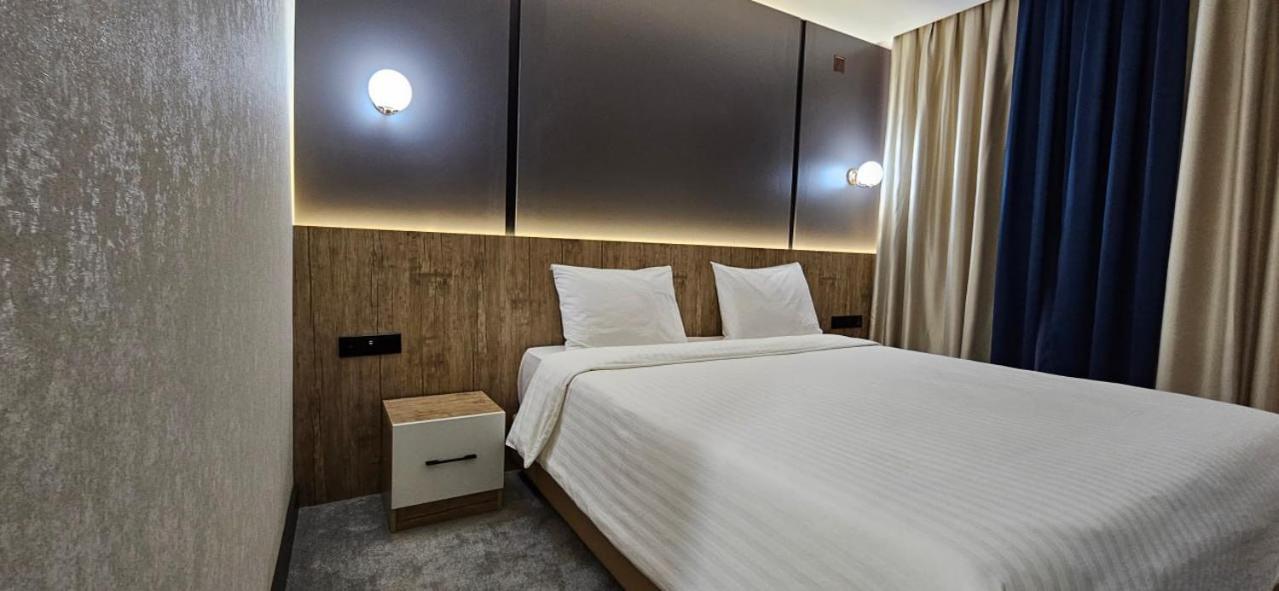 Avenue Park Hotel Yusufkhona Luaran gambar